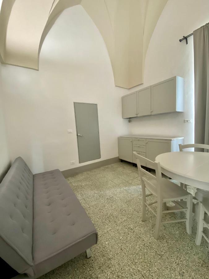 Le Finestre Su Via Roma - Apartments Matino Exterior photo